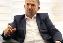 DIREKTORI MONTEPUTA SE ČAŠĆAVALI STANOVIMA