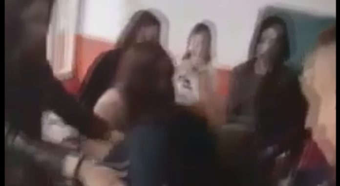 VRŠNJAČKO NASILJE U ŠKOLI