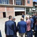 duko-markovi—obilazak-radova-na-izgradnji-gradske-pijace-roaje_48168959891_o