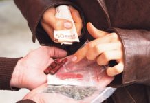 Marihuanu i ekstazi prodaju i preko instagrama