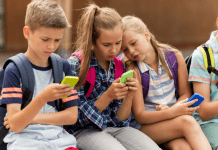 Šta se dešava kada dijete dobije mobilni telefon