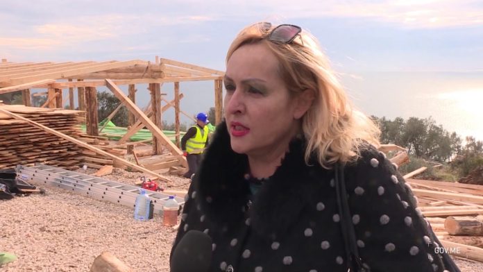 Srušen nelegalni objekat u Ulcinju, investitor uhapšen