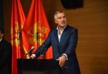 Đukanović: Zloupotrebama žele da sruše Crnu Goru