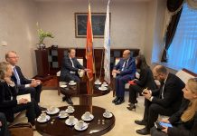 Potpredsjednik Husović razgovarao sa evropskim komesarom za proširenje