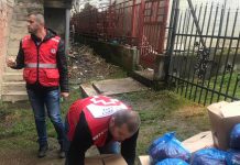 Crveni krst dostavio pomoć za porodice slabog materijalnog stanja u Rožajama