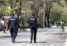 Podgoričani danas poštuju mjere: Nema grupnih šetača, niti sastanaka na ulicama