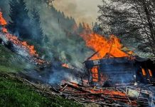 Zbog velikog vjetra helikopteri i kanaderi juče nisu mogli gasiti požare u Rožajama