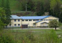 Mještani Baća i Besnika ogorčeni zbog smjene direktora škole