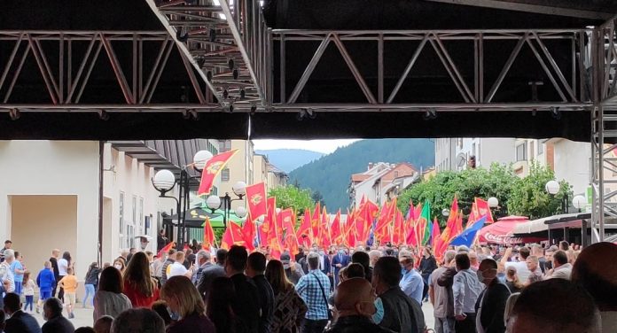 Doček Mila Đukanovića u Rožajama