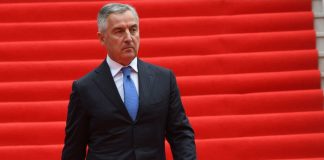 Đukanović: Nećemo dozvoliti slike 90-ih u evropskoj i građanskoj Crnoj Gori