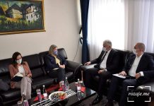 Britanska ambasadorka Karen Medoks posjetila Rožaje