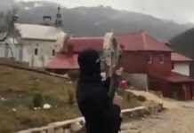 Maskirana osoba pucala iz automatske puške u Nikšiću