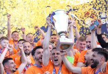 Edvin Kuč podigao pehar prvaka Super lige Kosova