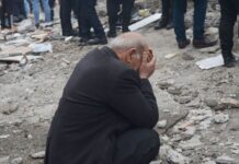 Očajnička potraga za preživelima, zgrade srušene do temelja