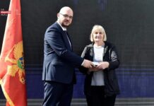 Adrović svečano uručio ključeve stanova za 96 porodica na Vrelima Ribničkim