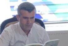 Šaljić poziva Bošnjake da bojkotuju plažu “Rocky Beach” na Utjehi u Baru