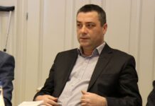 Adžić osniva političku stranku