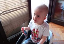 Malom Davudu Demiću iz Rožaja potrebna novčana pomoć za liječenje