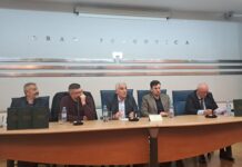 „Bošnjaci od Načertanjia do Memoranduma„