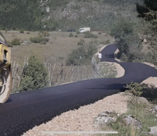 Masovno asfaltiranje u rožajskim selima se nastavlja