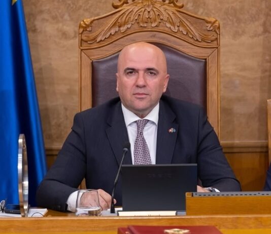 Između autoriteta i partijskih interesa slučaj Mirsada Nurkovića