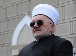 Politički zaokret Mešihata u Novom Pazaru: Ko i zašto danas napada Muamera Zukorlića?