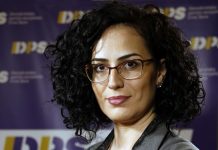 NEZVANIČNO: Tahirović se povlači sa mjesta predsjednice OO DPS Rožaje?