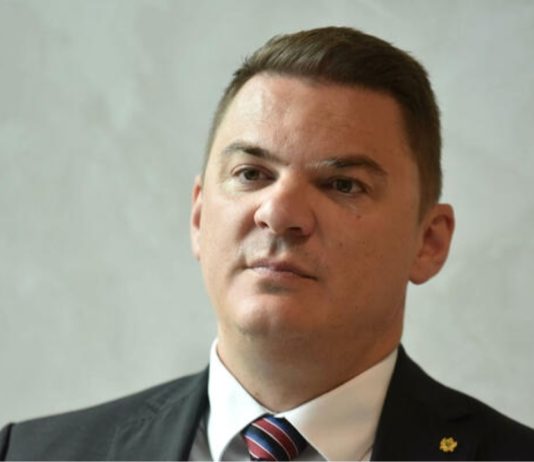 Šahmanović potvrdio: Biće značajno poskupljenja goriva