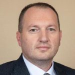 Kalač reagovano na lažne navode