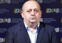 Odsustvo odlučilo: Dva odbornika sačuvala Agovića na čelu Petnjice