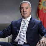Đukanović uputio telegram saučešća povodom smrti Raifa Dizdarevića