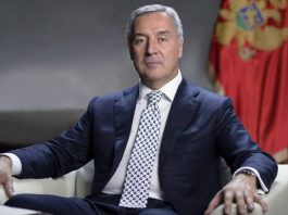 Đukanović uputio telegram saučešća povodom smrti Raifa Dizdarevića